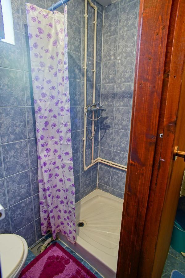 Lara Rooms Žabljak Buitenkant foto